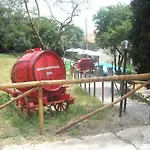 Historic Near Florence 리냐노술라르노